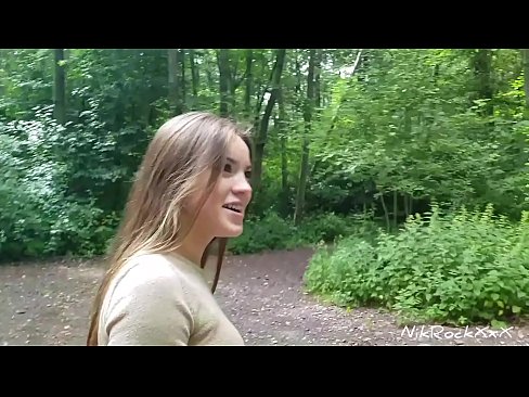 ❤️ Saya menyarankan kepada Evelina bahwa kita bercinta di tempat umum! Dia bilang ya. Lalu aku menidurinya di pantat dan cum di mulutnya. Lalu dia marah pada dirinya sendiri. ❤️ Video seks pada kami id.ladyxxxporno.ru